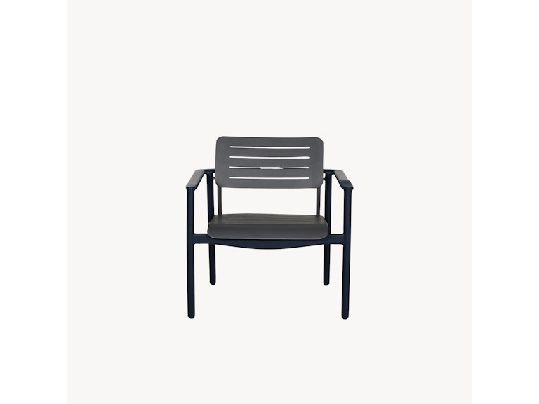 Castelle Outdoor Furniture Davenport Stackable Cast Lounge Chair 5ZQ80 at Norwood Furniture