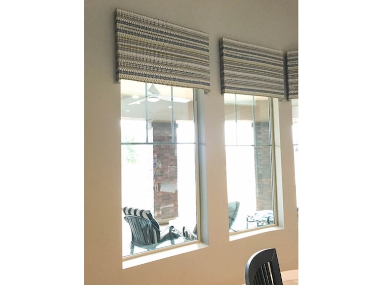 Drapery Department Casual Dining Kitchen Cornices AND KIT At Norwood Furniture