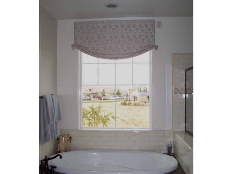 Drapery Department Window Treatment Win 11 at Norwood Furniture