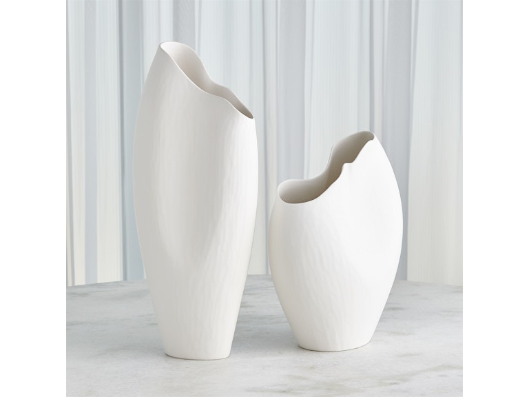 Global Views Home Accents Horn Vase-Matte White-Lg 1.10886 at Norwood Furniture